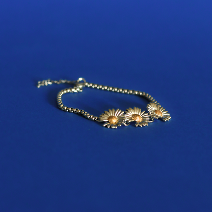 METARITE stainless steel daisy flower bracelet in silver 