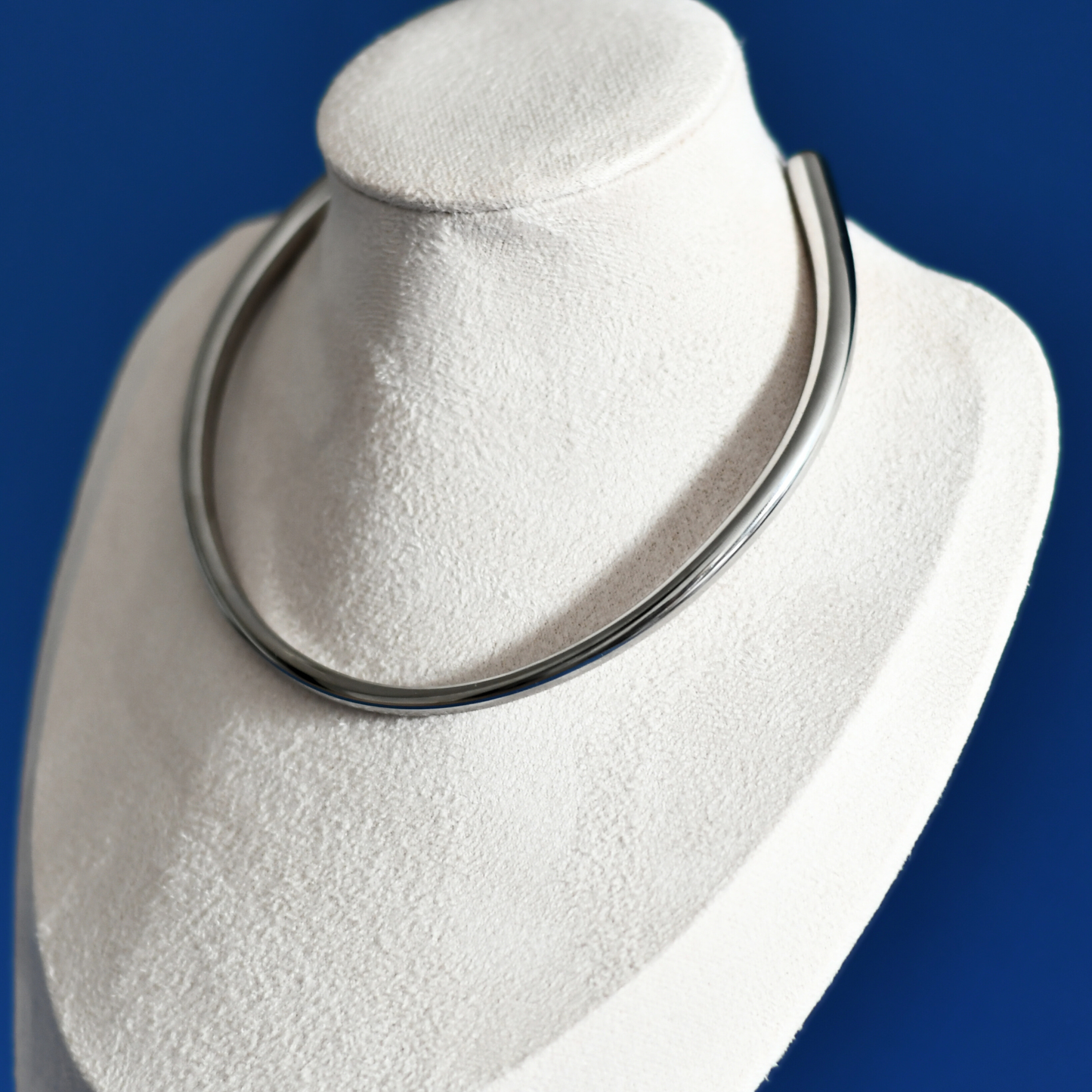 SOLAIRE fashion statement stainless steel necklace in silver