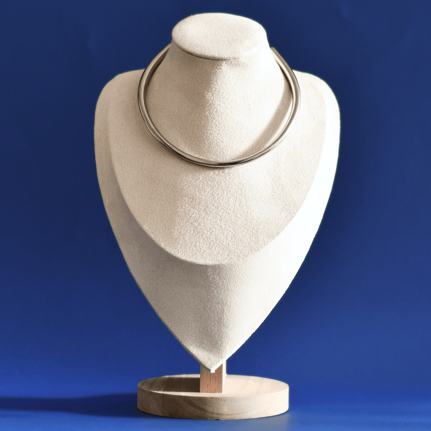 SOLAIRE fashion statement stainless steel necklace in silver - Alogan jewelry