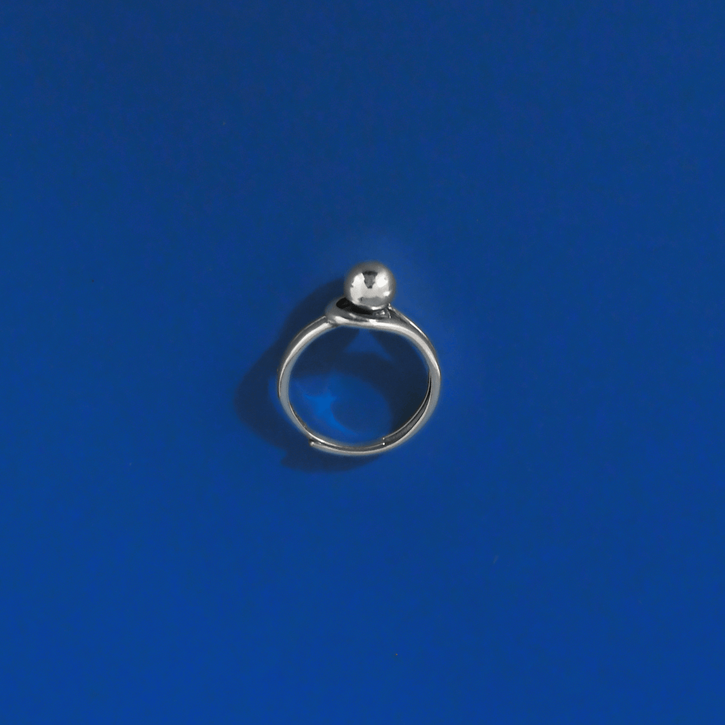 COSMO sterling silver adjustable ring with futuristic design - Alogan